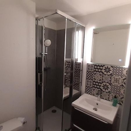 Studio 402 Au 15 Rue Battant A Безансон Экстерьер фото